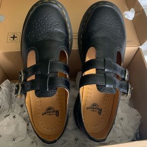 Mary Jane Dr. Martens size US size 8